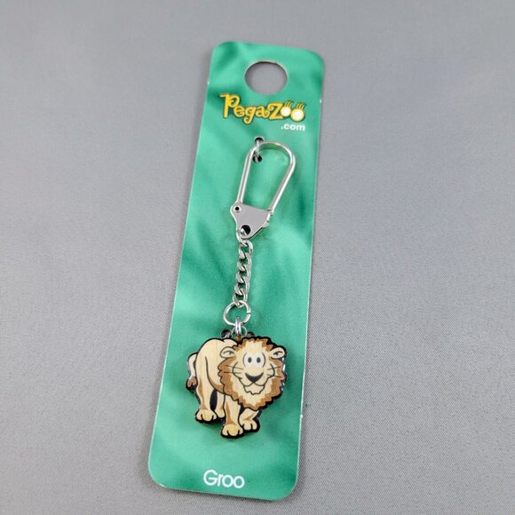 Lion Animal Keychain Pegazoo “Groo” Ring Made In Canada From Real Maple Wood - Picture 5 of 12